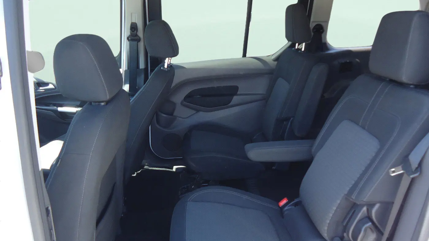 2023 Ford Transit Connect XLT