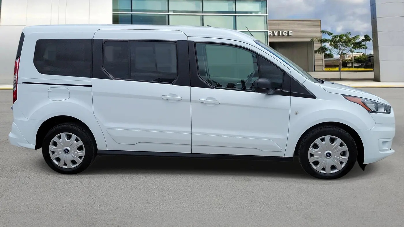 2023 Ford Transit Connect XLT