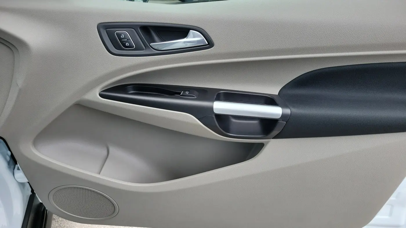 2023 Ford Transit Connect XLT