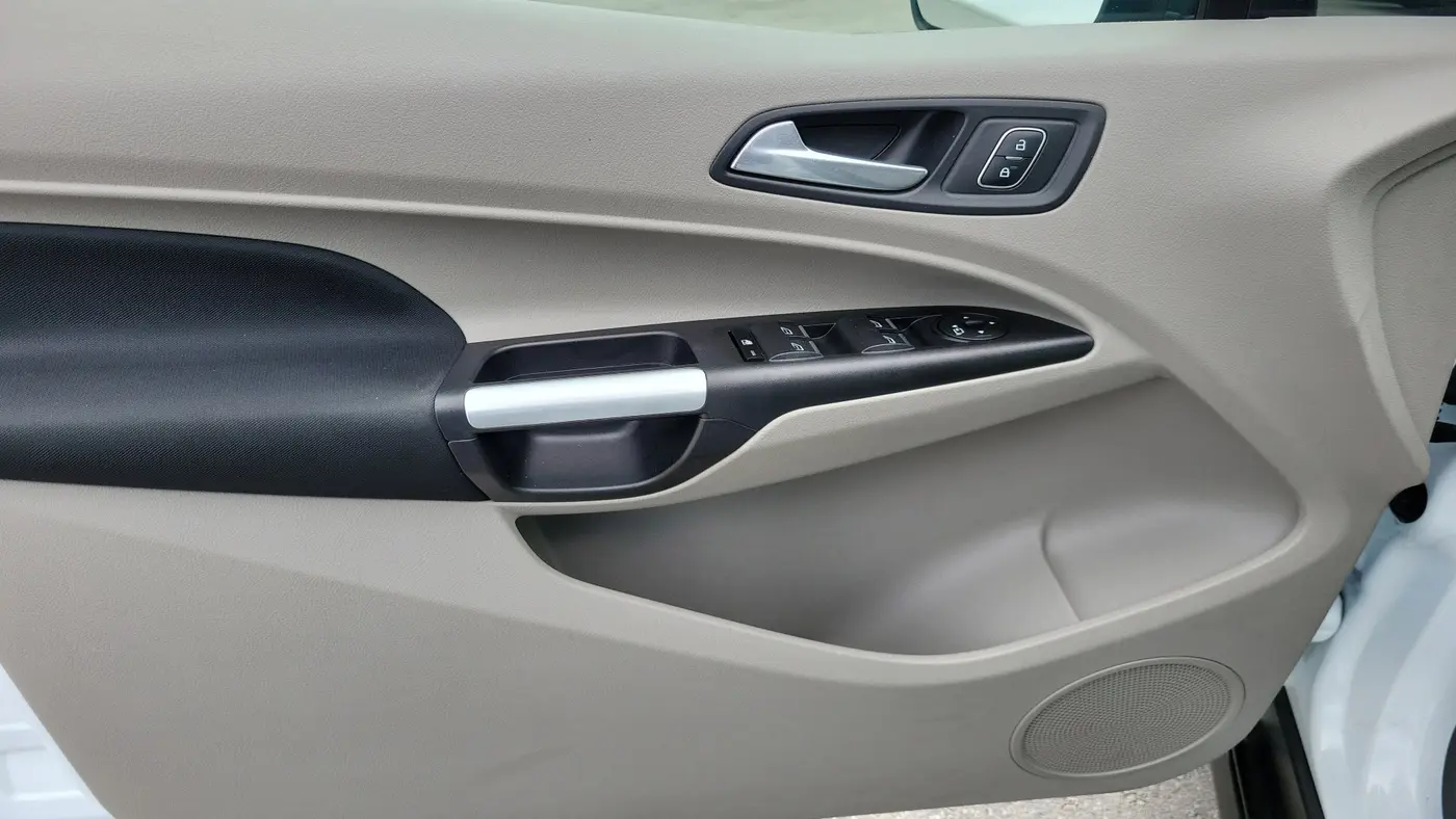 2023 Ford Transit Connect XLT