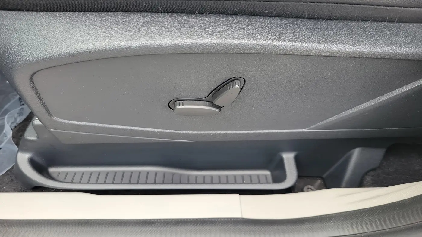 2023 Ford Transit Connect XLT