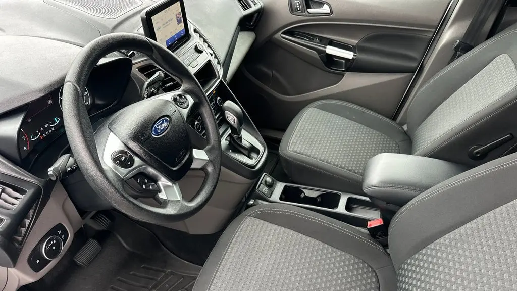 2023 Ford Transit Connect XLT