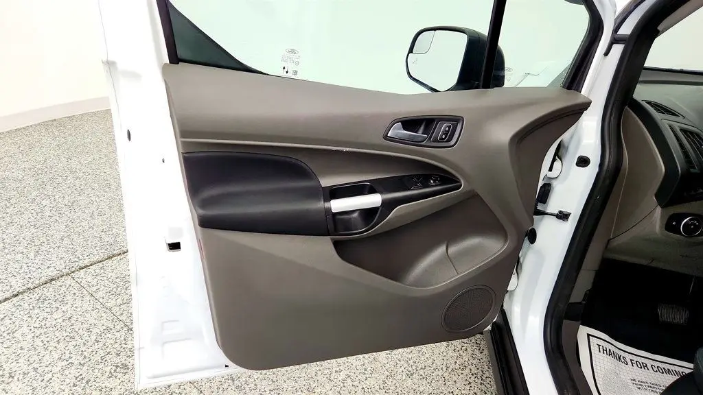 2023 Ford Transit Connect XLT