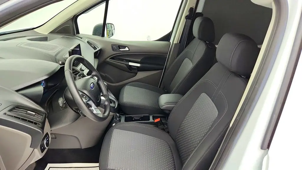 2023 Ford Transit Connect XLT
