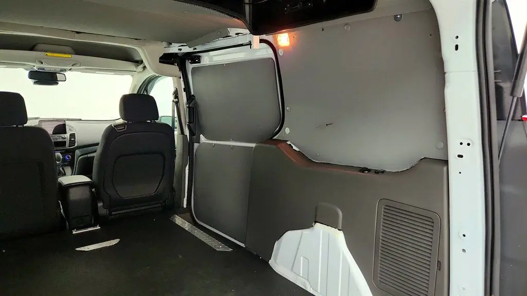 2023 Ford Transit Connect XLT