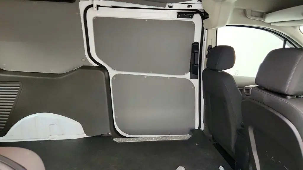 2023 Ford Transit Connect XLT