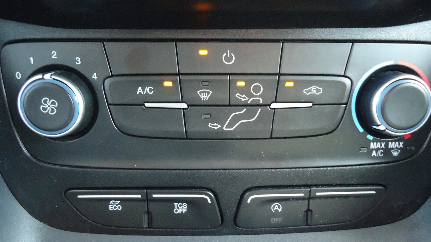 2023 Ford Transit Connect XL