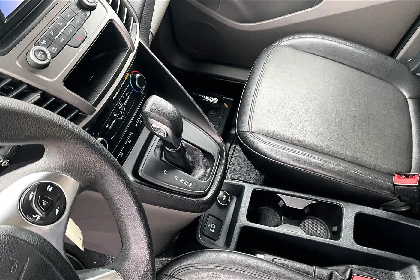 2020 Ford Transit Connect - $18,500