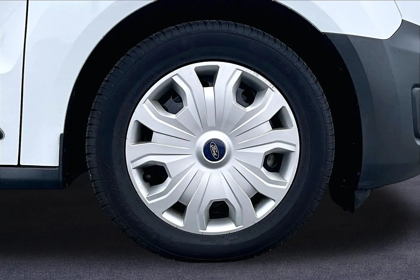 2020 Ford Transit Connect - $18,500