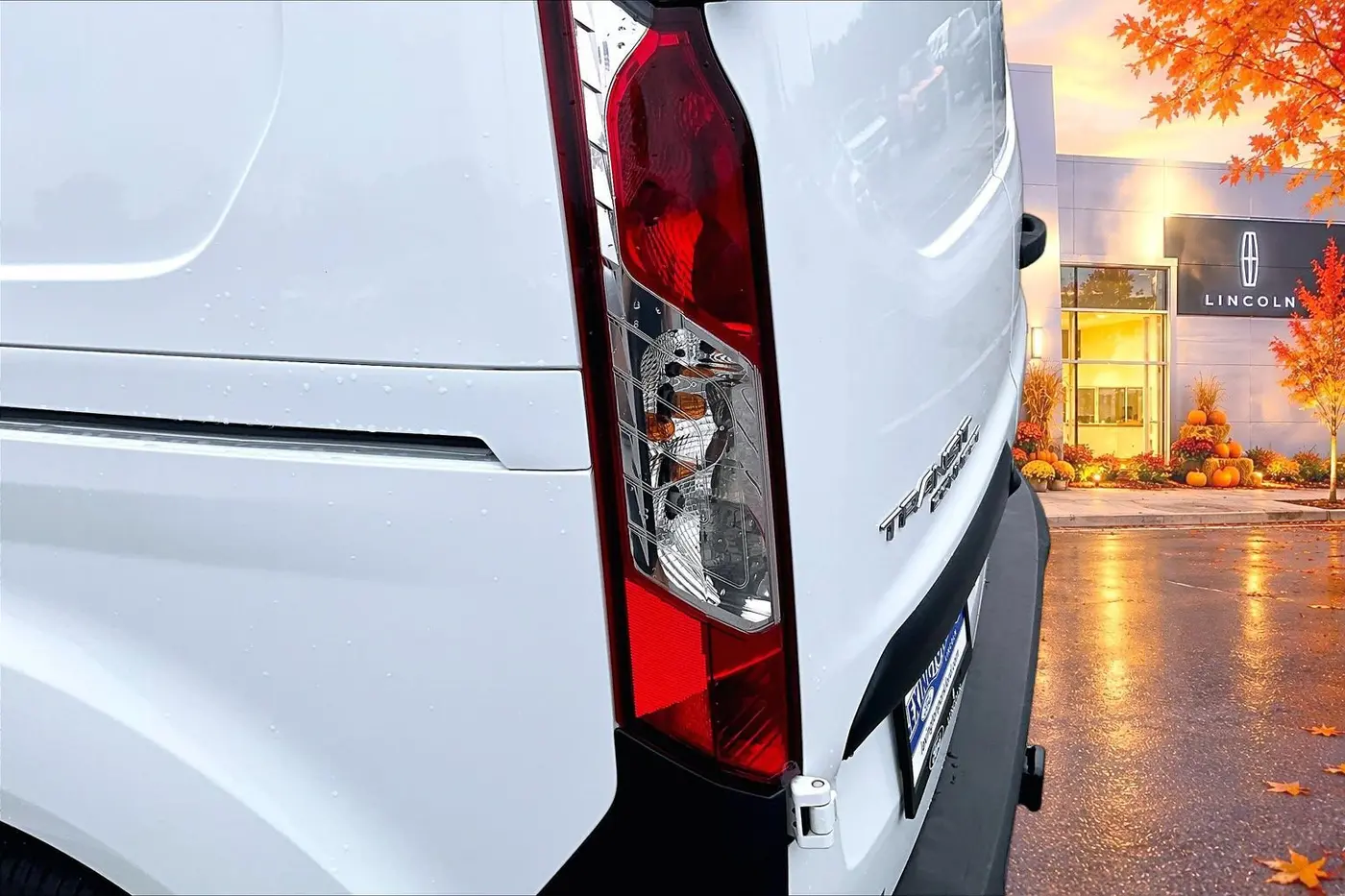 2020 Ford Transit Connect - $17,500