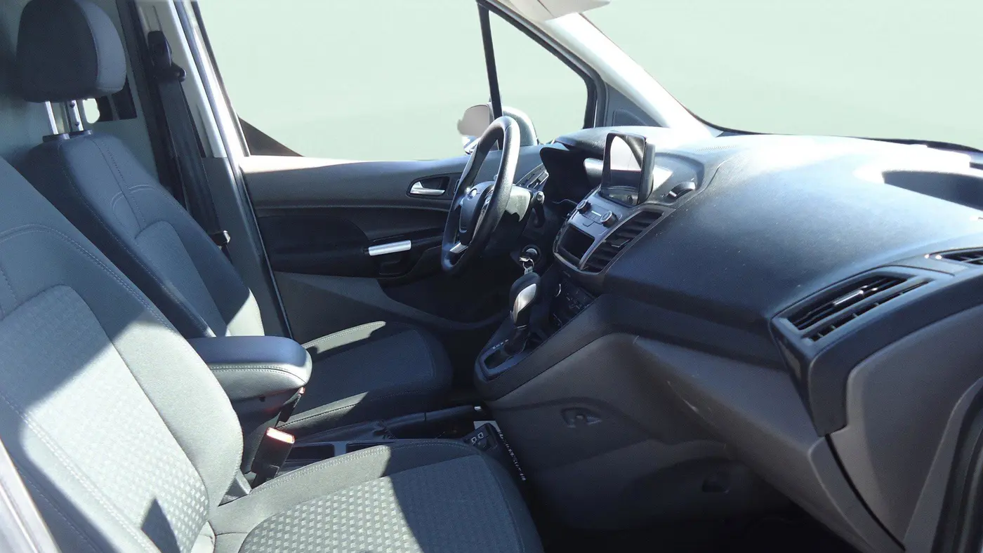 2020 Ford Transit Connect XLT