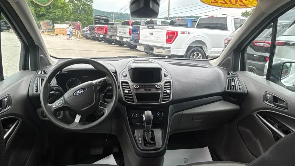 2022 Ford Transit Connect XL