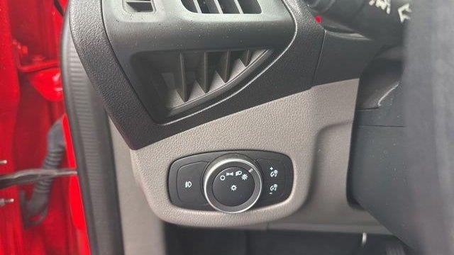 2023 Ford Transit Connect XLT