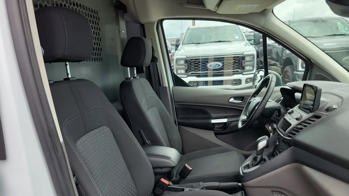 2022 Ford Transit Connect XLT