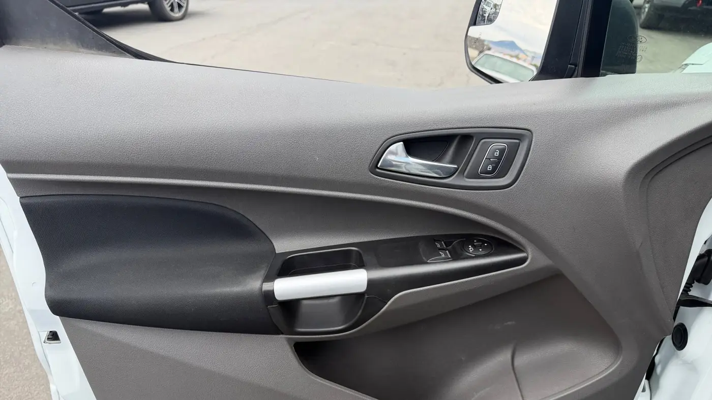 2022 Ford Transit Connect XLT