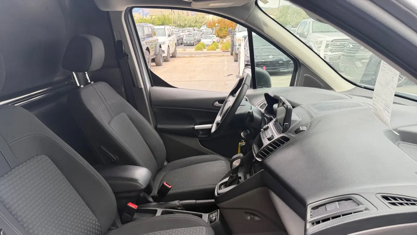 2022 Ford Transit Connect XLT