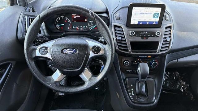 2023 Ford Transit Connect XLT
