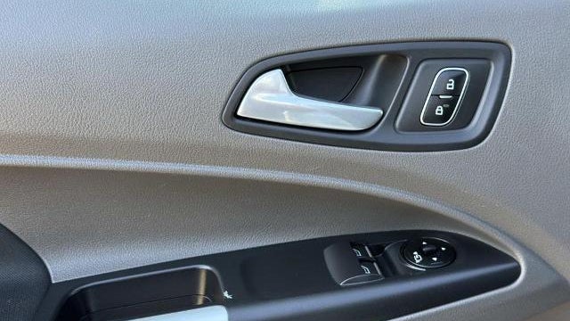 2023 Ford Transit Connect XLT