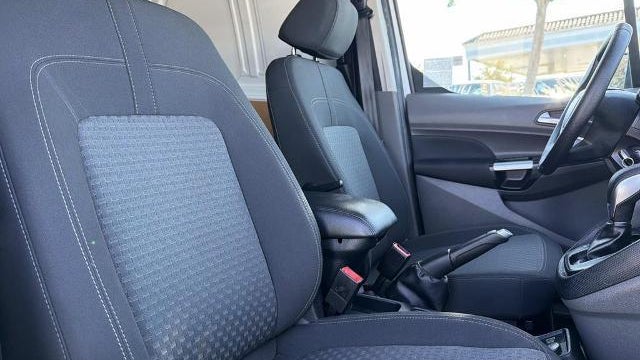 2023 Ford Transit Connect XLT