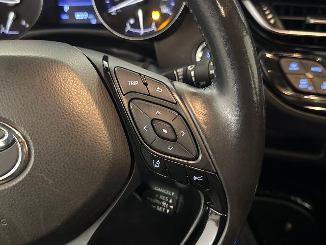 2020 Toyota C-HR - $17,500