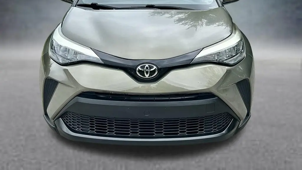 2021 Toyota C-HR LE