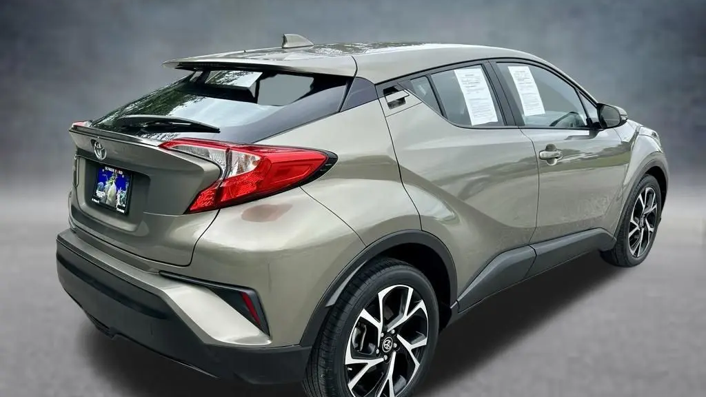 2021 Toyota C-HR LE