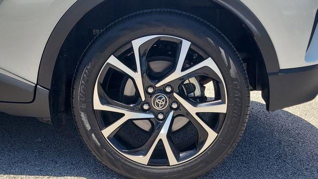 2019 Toyota C-HR LE