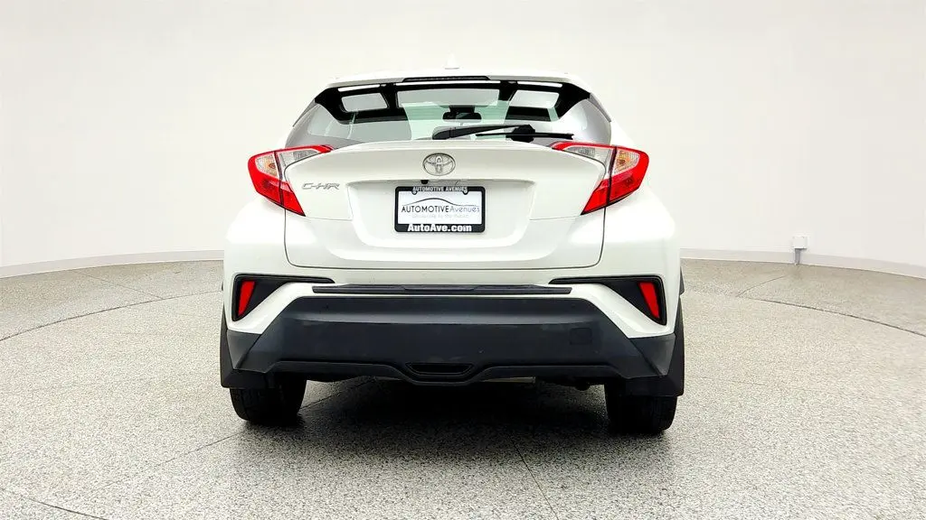 2021 Toyota C-HR LE