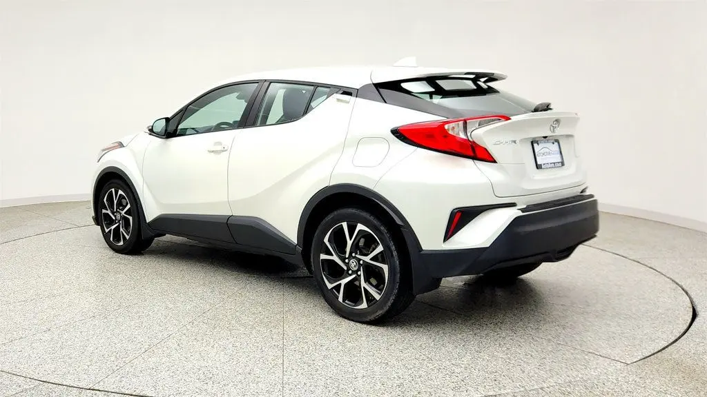 2021 Toyota C-HR LE