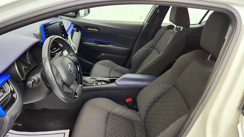 2021 Toyota C-HR LE