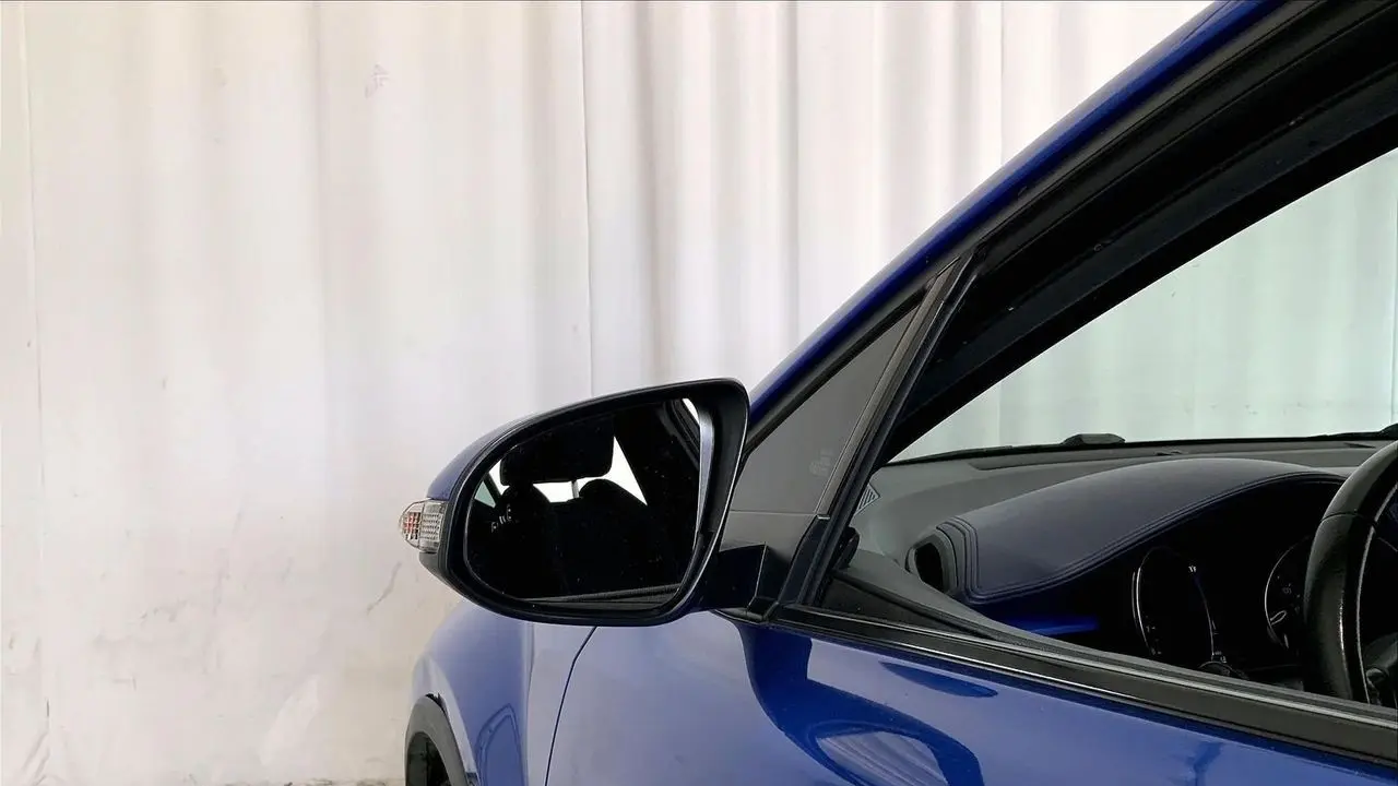 2022 Toyota C-HR XLE