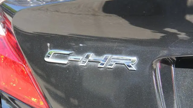 2020 Toyota C-HR LE