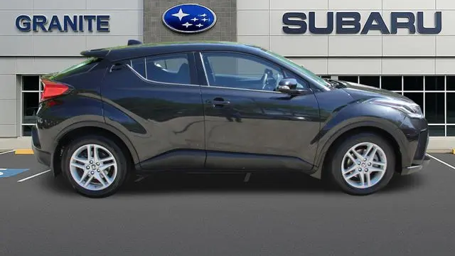 2020 Toyota C-HR LE