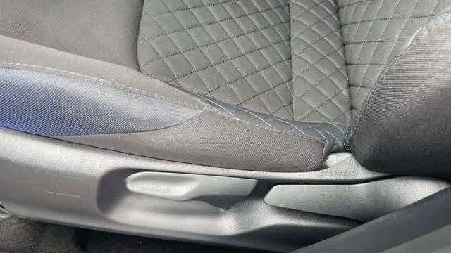 2022 Toyota C-HR XLE