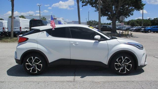 2020 Toyota C-HR LE