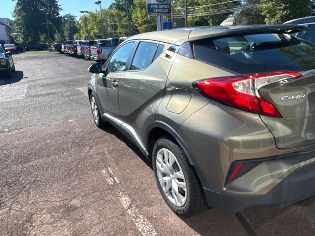 2021 Toyota C-HR - $19,585