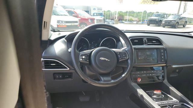 2018 Jaguar F-PACE 35t Premium
