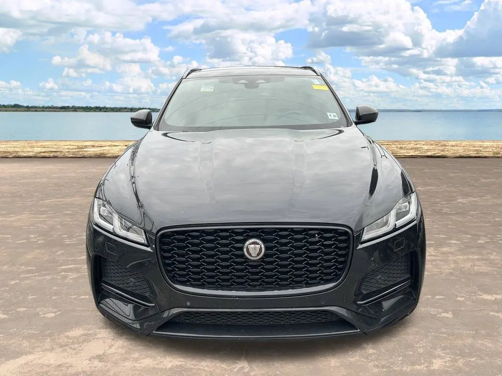 2023 Jaguar F-PACE - $31,998