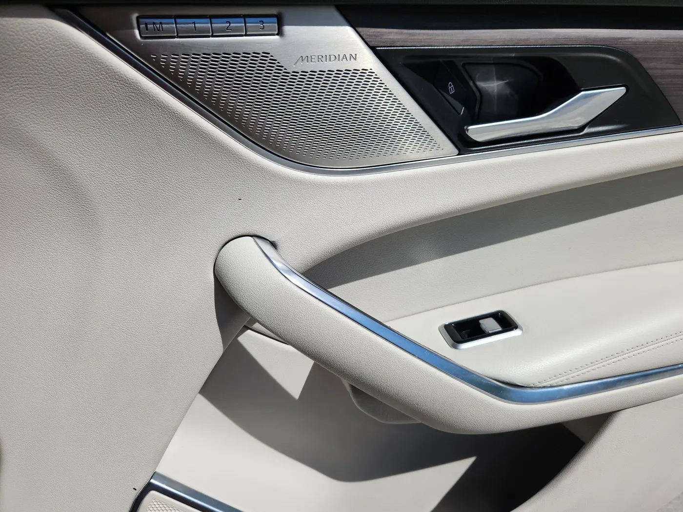 2021 Jaguar F-PACE - $25,652