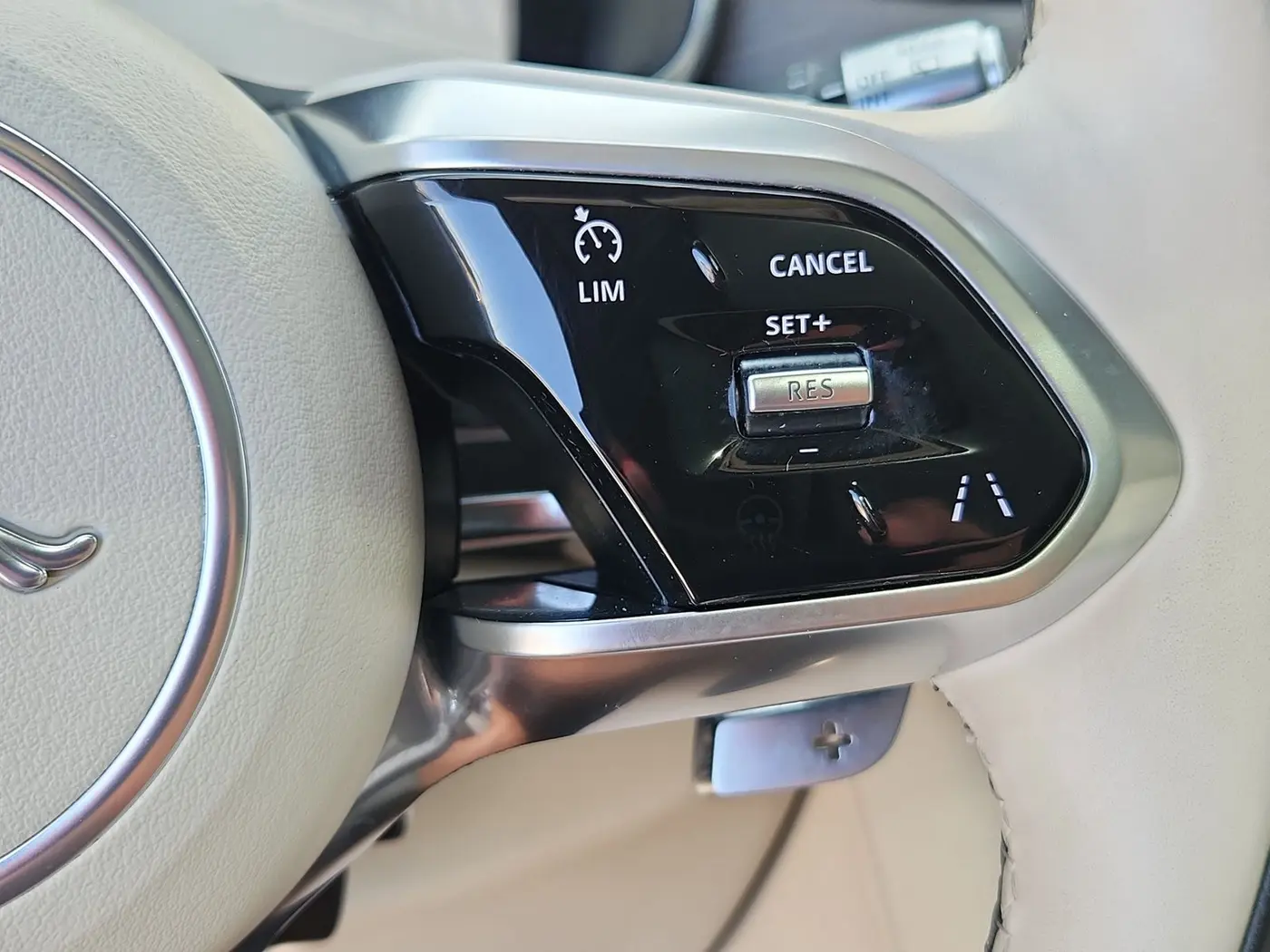 2021 Jaguar F-PACE - $25,652