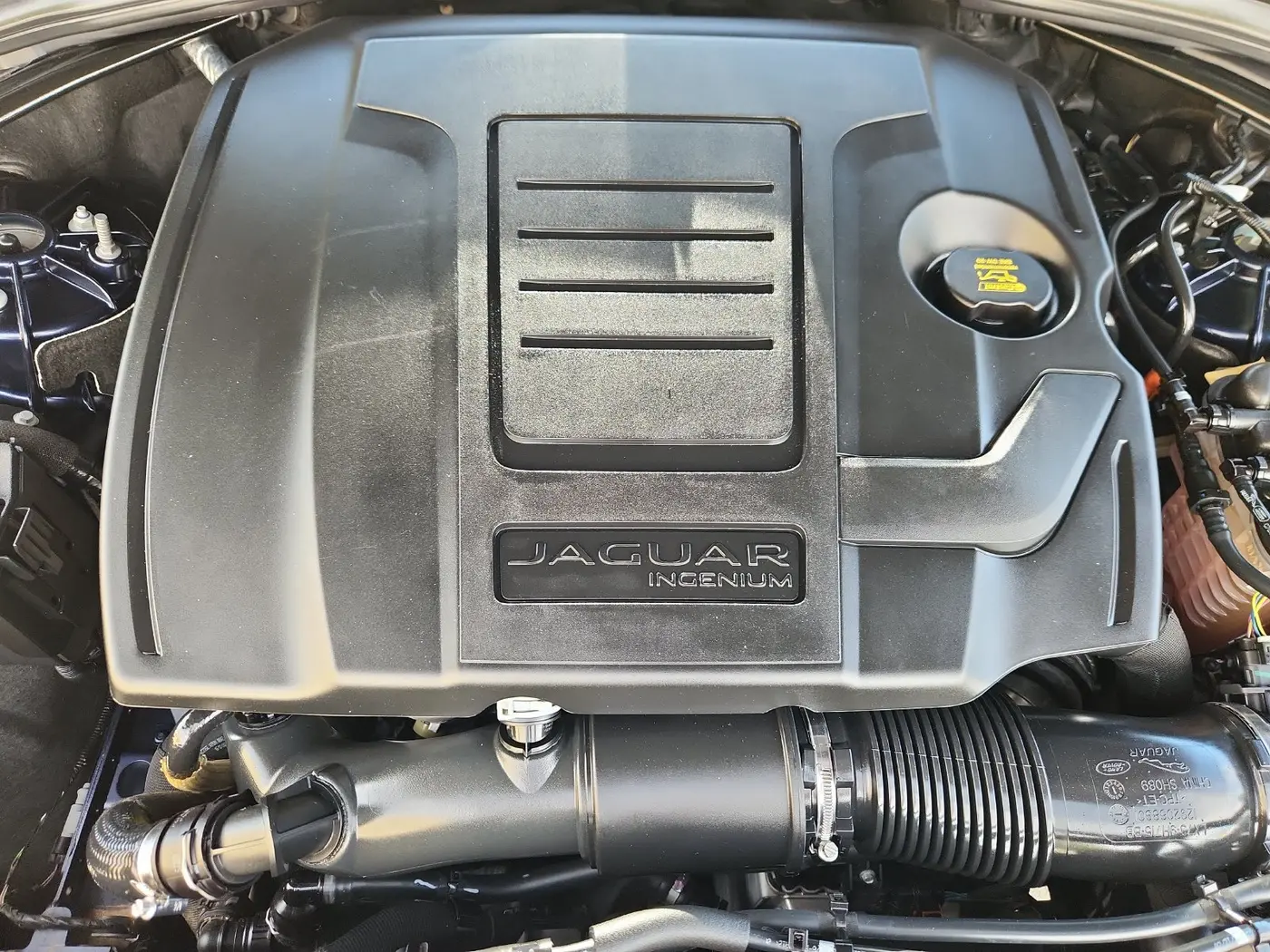 2021 Jaguar F-PACE - $25,652
