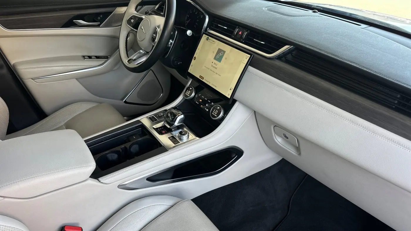 2023 Jaguar F-PACE P250 S