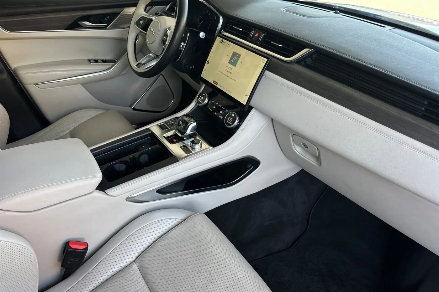 2023 Jaguar F-PACE - $27,673