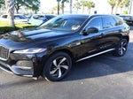 2022 F-PACE Thumbnail 4