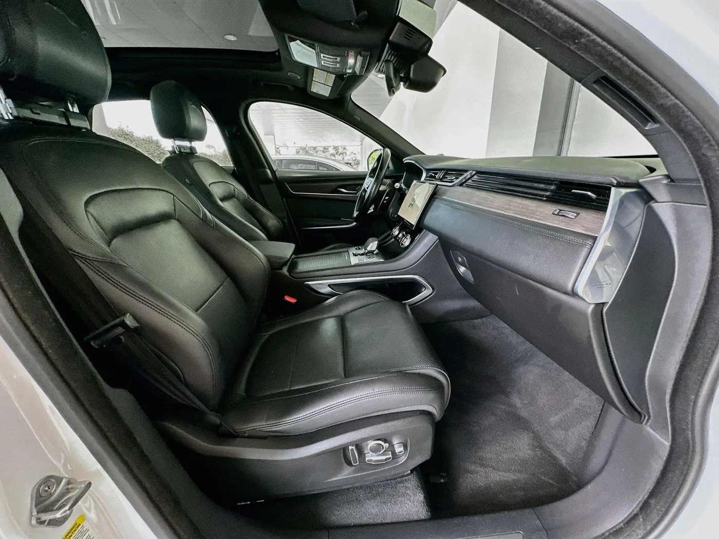 2022 Jaguar F-PACE - $25,994