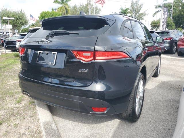 2018 Jaguar F-PACE