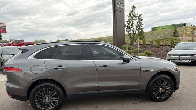 2017 Jaguar F-PACE 35t Prestige