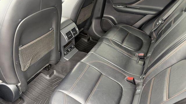 2017 Jaguar F-PACE 35t Prestige