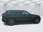 2017 F-PACE Thumbnail 4
