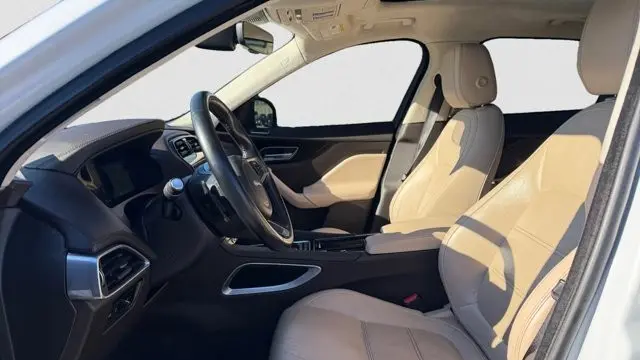 2020 Jaguar F-PACE 25t Prestige
